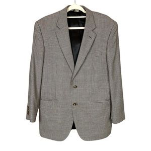 Jos.A.Bank Houndstooth Wool Silk BlendJacket Sport Coat Blazer.
